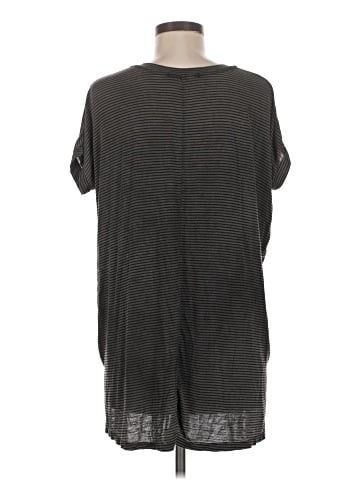 Brandy Melville Short Sleeve Top (view 2)
