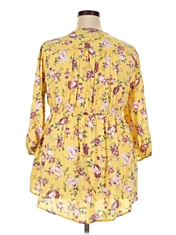 Torrid 3/4 Sleeve Blouse (view 2)