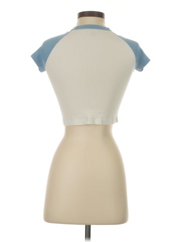 Brandy Melville Short Sleeve T-Shirt (view 2)
