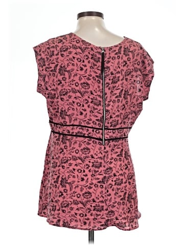 Motherhood Sleeveless Top (view 2)