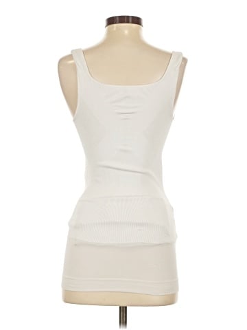 Blanqi Tank Top (view 2)