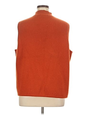 Karen Scott Sweater Vest (view 2)