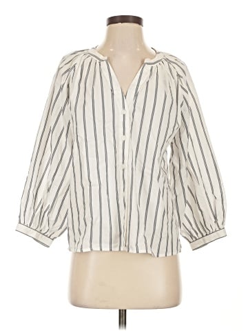 Levi's 3/4 Sleeve Button-Down Shirt (view 1)