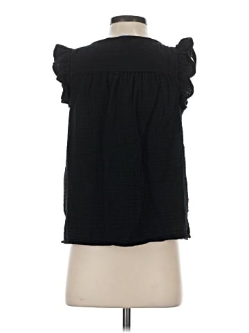 Old Navy Sleeveless T-Shirt (view 2)