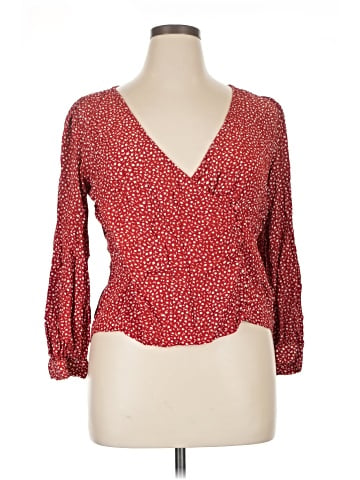 Madewell Kinston Side-Button Wrap Top in Park Picnic (view 1)