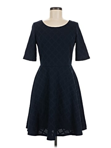 Le Lis Casual Dress (view 1)
