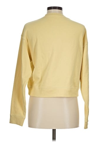 Uniqlo Sweatshirt (view 2)