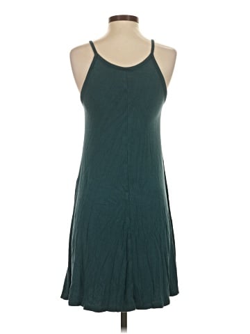 Old Navy Casual Dress (view 2)