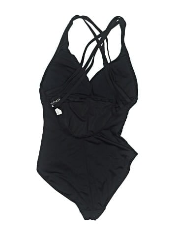 La Blanca One Piece Swimsuit (view 2)