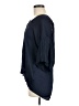 Vince. 100% Polyester Blue Short Sleeve Blouse Size M - photo 5