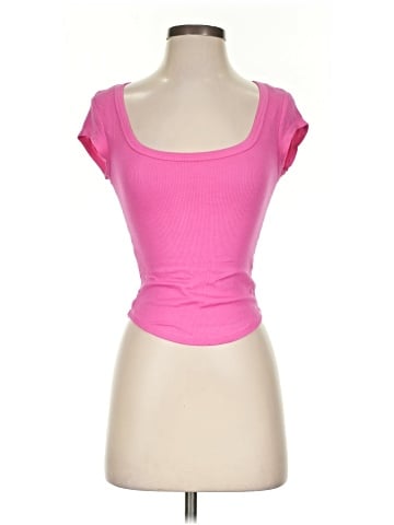 No Boundaries Sleeveless T-Shirt (view 1)