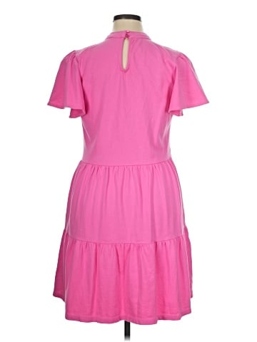 Crown & Ivy Casual Dress (view 2)