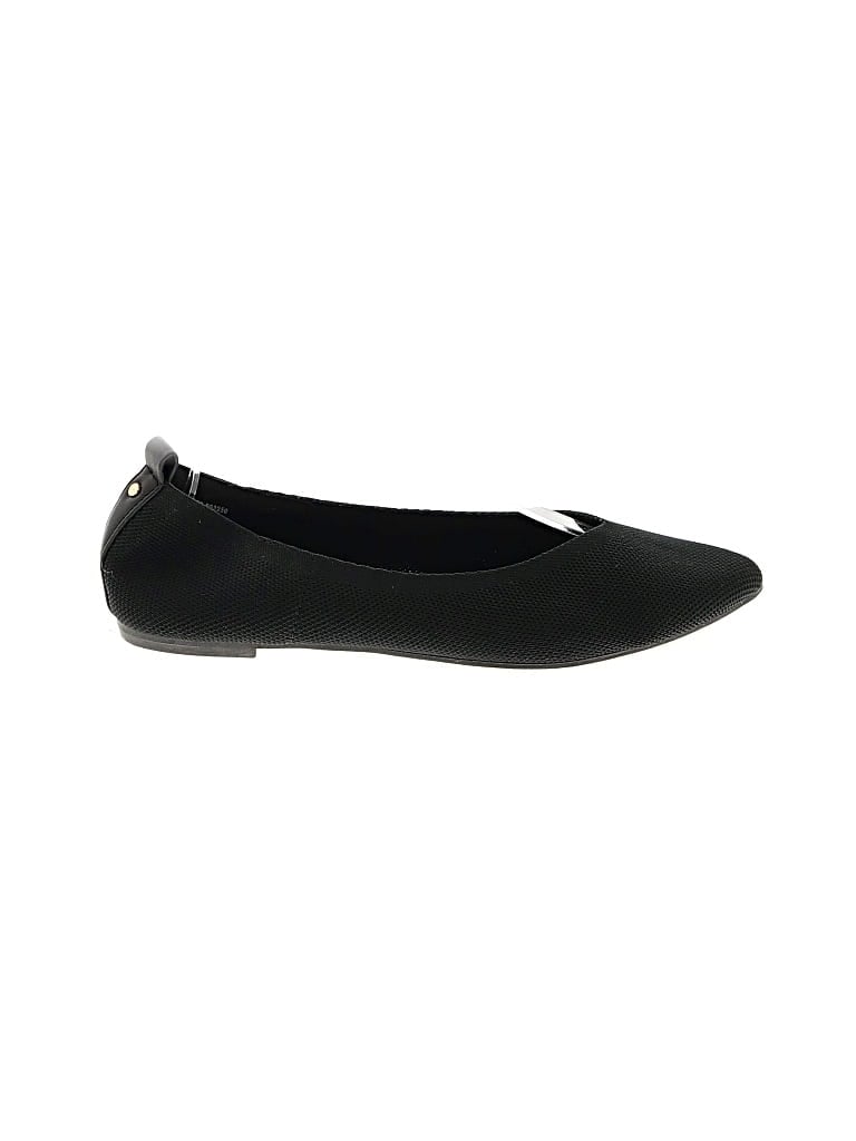Pre-owned Journee Collection Flats In Black