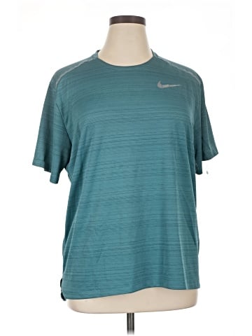 Nike Active T-Shirt (view 1)