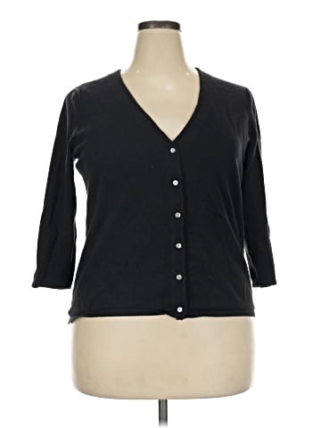 Lucy & Laurel 3/4 Sleeve Top (view 1)