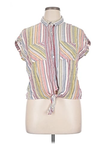 Tea n Rose Sleeveless Button-Down Shirt (view 1)