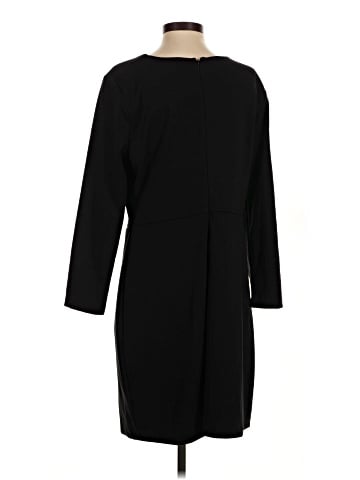 Old Navy Casual Dress (view 2)