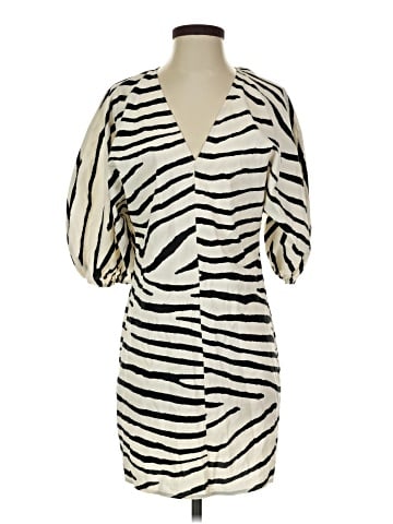 H&M Casual Dress (view 1)