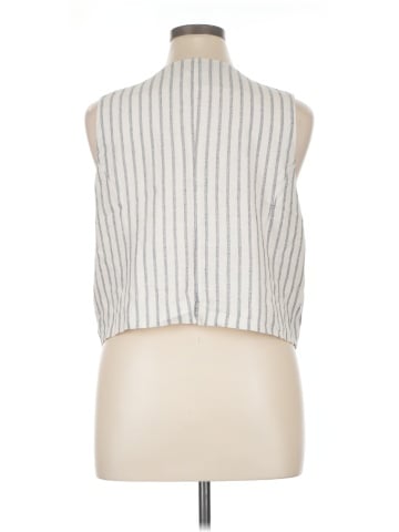 Ellen Tracy Sleeveless Button-Down Shirt (view 2)