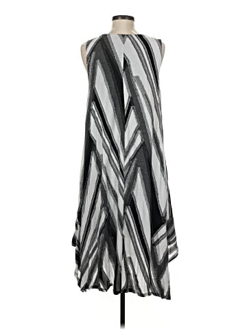 Simply Vera Vera Wang Casual Dress (view 2)