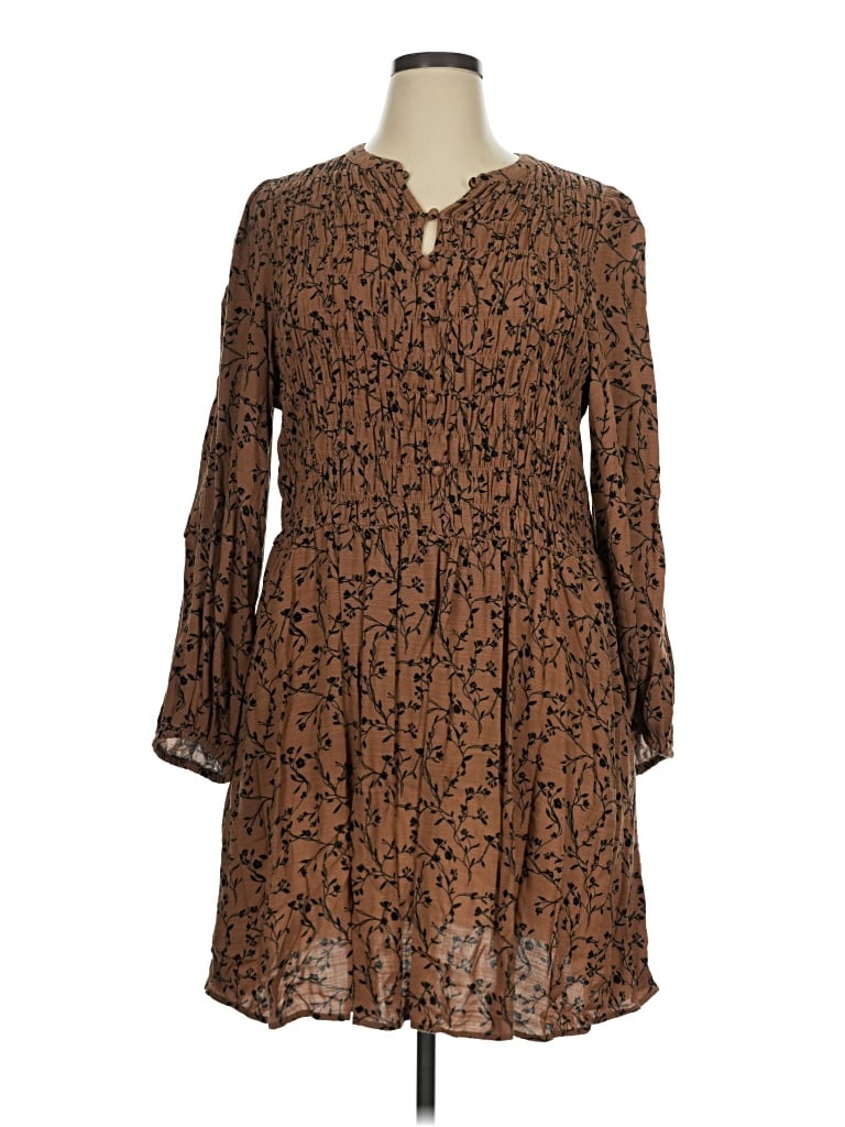 Pre-owned Ava & Viv Casual Dress In Brown