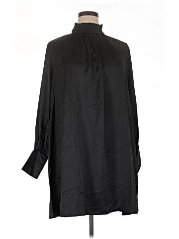 H&M Casual Dress (view 1)
