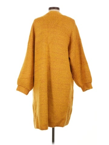 Moon River Cardigan (view 2)