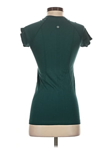 Lululemon Athletica Short Sleeve Turtleneck (view 2)