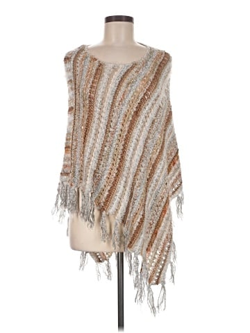Alberto Makali Poncho (view 1)