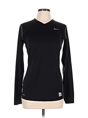 Nike Long Sleeve T-Shirt (view 1)