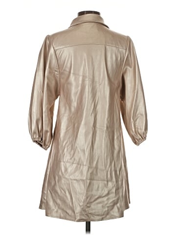 Dolce Cabo Trenchcoat (view 2)