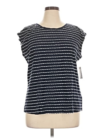 Elle Sleeveless T-Shirt (view 1)