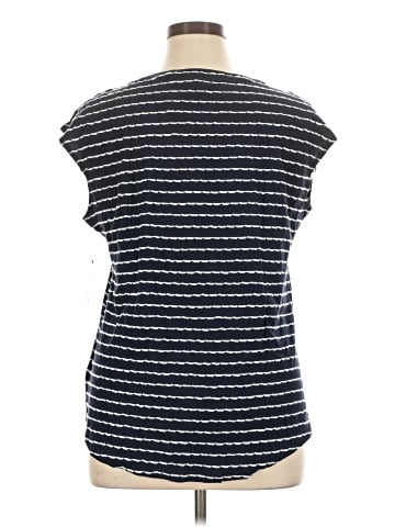 Elle Sleeveless T-Shirt (view 2)