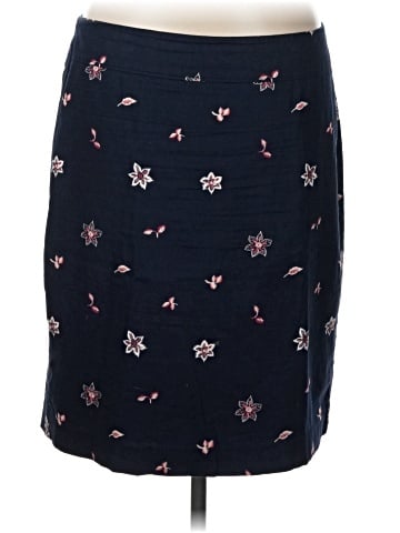 Ann Taylor LOFT Outlet Casual Skirt (view 1)
