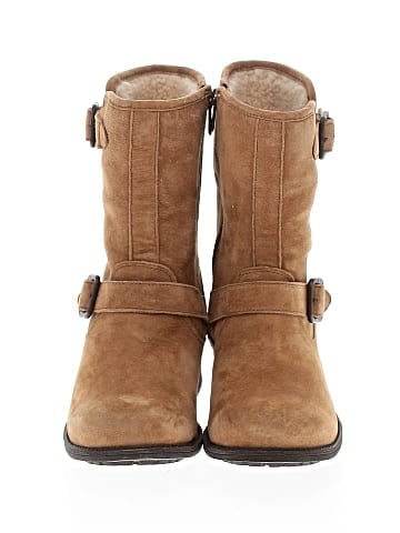 Ugg Boots (view 2)