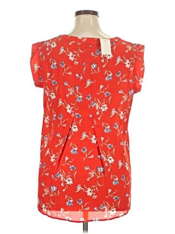 Pleione Sleeveless Blouse (view 2)