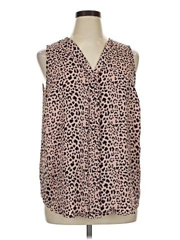 41Hawthorn Sleeveless Blouse (view 1)
