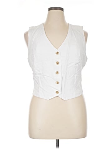 Bar III Sleeveless Button-Down Shirt (view 1)