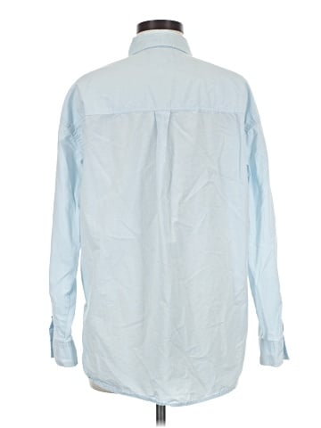 Universal Thread Long Sleeve Button-Down Shirt (view 2)