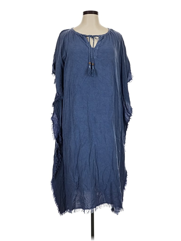 Pre-owned Mlle Gabrielle Kimono In Blue
