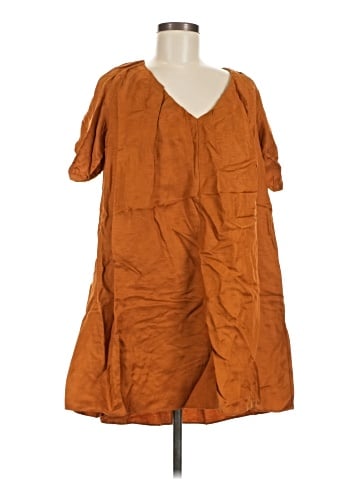 Banana Republic Casual Dress (view 1)