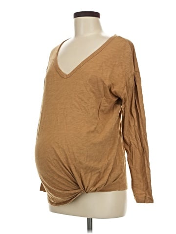 Old Navy - Maternity Long Sleeve T-Shirt (view 1)