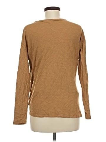 Old Navy - Maternity Long Sleeve T-Shirt (view 2)