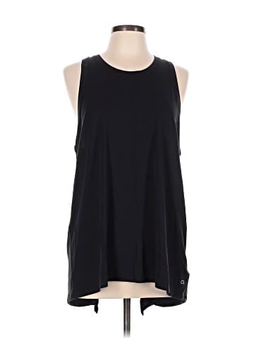 Gap Fit Sleeveless T-Shirt (view 1)