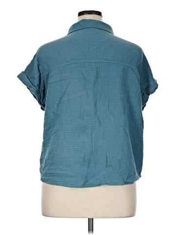 Jessica Simpson Short Sleeve Blouse (view 2)