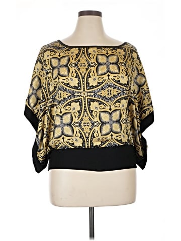 Violet & Claire 3/4 Sleeve Blouse (view 1)