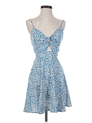 Unbranded Casual Dress (view 1)