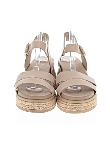 Mia Wedges (view 2)