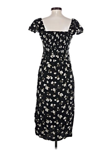 Old Navy Casual Dress (view 2)