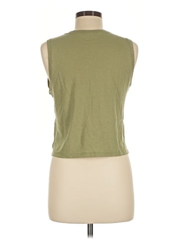 Abercrombie & Fitch Sleeveless T-Shirt (view 2)